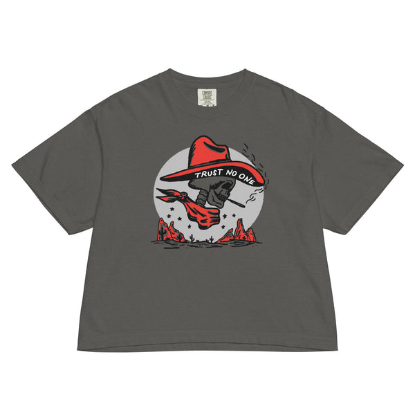Trust No One Women's Heavyweight Boxy Tee (Pepper)