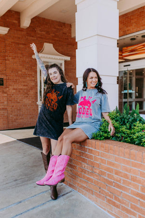Mineral Washed Rodeo Tee Dress – Gray/Pink